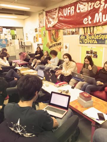 Photographie ateliers d'écriture - Collectif Moonlight Flowers